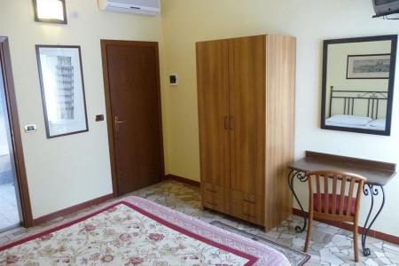 B&B Ariston Pisa Tower