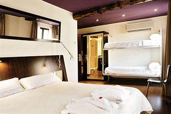 Отель Petit Palace Arana в Бильбао - Испания