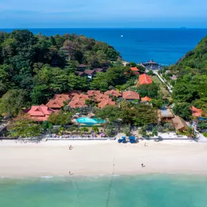 отель Phi Phi Erawan Palms Resort