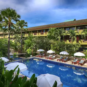 отель Phuket Island View Hotel