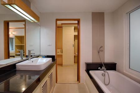 Отель Phuket Island View Hotel в пляж Карон - Таиланд