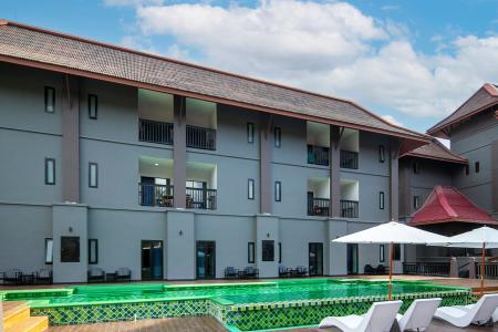 Отель The Phulin Resort by Tuana Group в пляж Карон - Таиланд