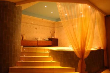 Aristoteles Holiday Resort & Spa