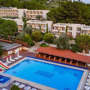 отель Pigale Family Club