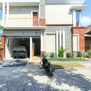 отель Manu Guest House 2