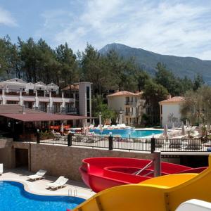 отель Pine Valley