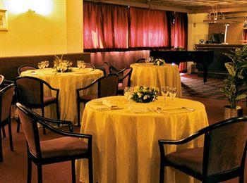 Отель Pineta Palace в Рим - Италия