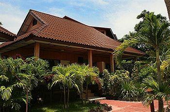 Отель Pinnacle Samui Resort & Spa в пляж Маенам - Таиланд