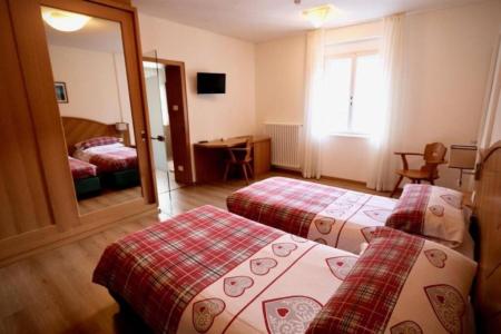 Отель Pinzolo Dolomiti в Пинцоло - Италия