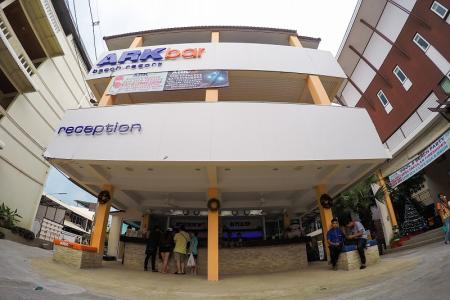 Отель Ark Bar Beach Resort в пляж Чавенг - Таиланд