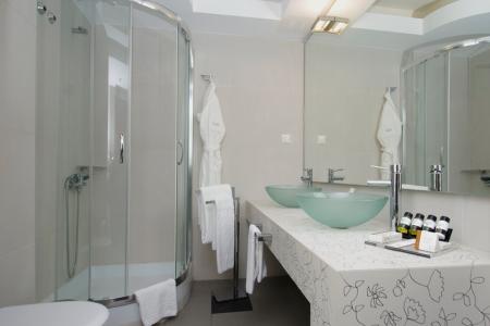 Bomo Platamon Cronwell Resort