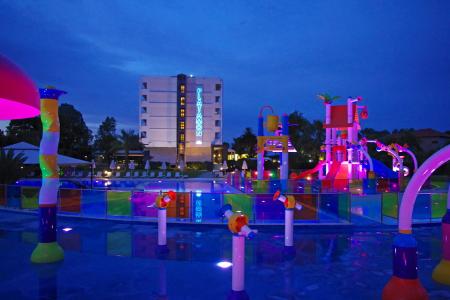 Bomo Platamon Cronwell Resort