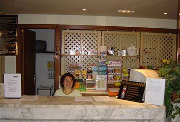 Отель Playaolid Apartments в Канарские о-ва Тенерифе - Испания