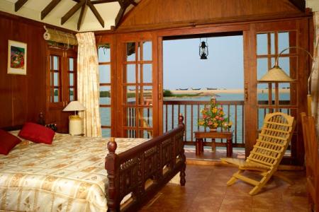 Отель Poovar Island Resort в Керала - Индия