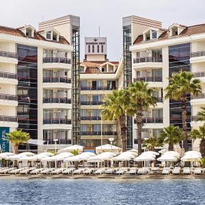 отель Poseidon Hotel