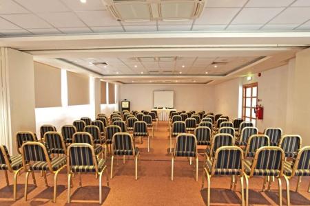 Отель Poseidonia Beach Hotel в Лимассол - Кипр