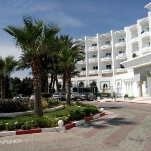 отель Palmyra Holiday Resort & Spa