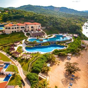 отель Pristine Resort