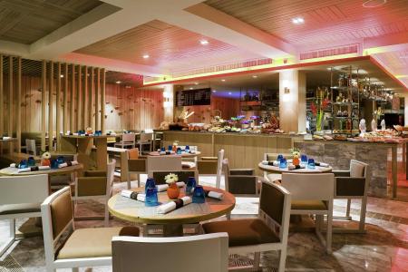 Отель Pullman Pattaya Hotel G в Наклуа - Таиланд