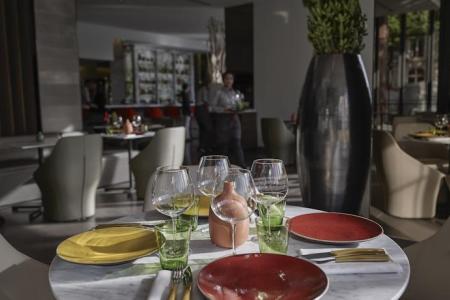 Отель Pullman Paris Tour Eiffel в Париж - Франция