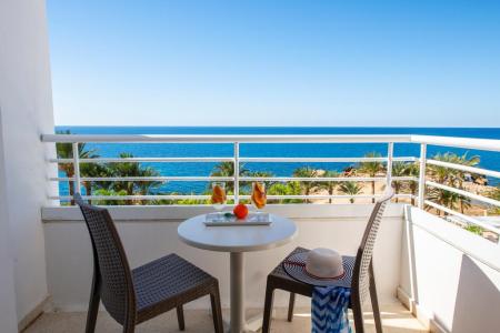 Отель Queens Bay Hotel в Пафос - Кипр