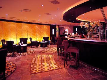 Отель Radisson Blu Hotel Dubai Deira Creek в Дейра - ОАЭ