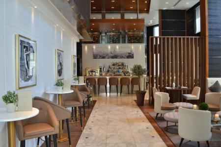 Отель Radisson Blu Hotel, Dubai Media City в Джумейра - ОАЭ