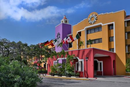 Отель Adhara Hacienda Cancun в Канкун - Мексика