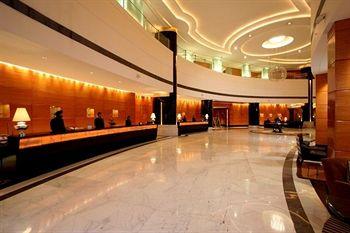 Отель Radisson Blu Plaza Delhi Airport в Дели - Индия