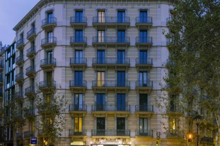 Отель H10 Casanova в Барселона - Испания