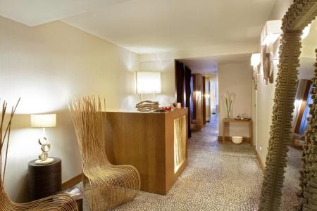 Отель H10 Casanova в Барселона - Испания