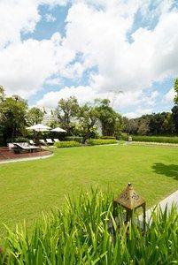 отель Aruntara Riverside Boutique Hotel