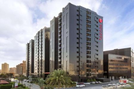 Отель Ramada Hotel & Suites Ajman в Аджман - ОАЭ