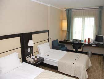 Отель Ramada Plaza Istanbul City Center в Шишли - Турция