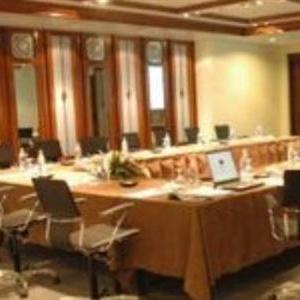 отель RatiLanna Riverside Spa Resort Chiang Mai