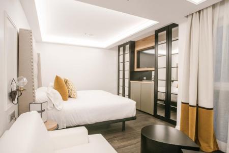 Отель Regina в Мадрид - Испания