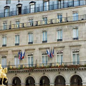 отель Regina Paris