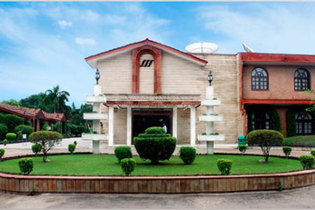 Отель Ashok Country Resort в Дели - Индия