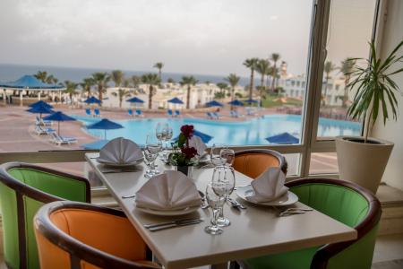 Отель Renaissance Golden View Beach Resort  в Хадаба - Египет