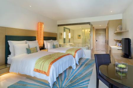 Отель Renaissance Phuket Resort & Spa в пляж Май Кхао - Таиланд