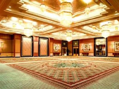 Отель Renaissance Shanghai Pudong в Шанхай - Китай