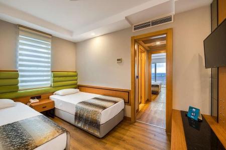 Отель Sealife Buket Resort & Beach в Окурджалар - Турция