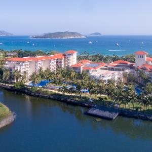 отель Resort Golden Palm Yalong Bay