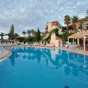 отель Rethymno Mare Hotel