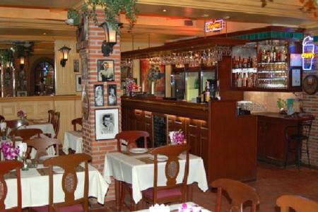 Отель Maiiam Bungalows в пляж Ката - Таиланд