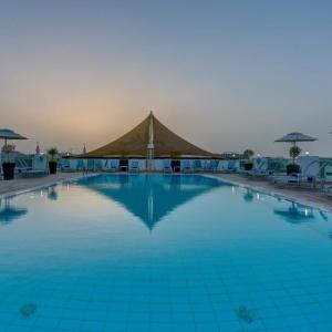 отель J5 Hotels – Port Saeed