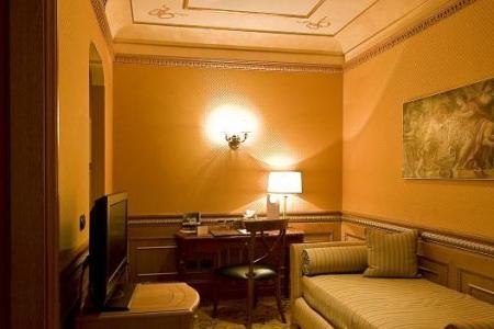 Отель River Palace  в Рим - Италия