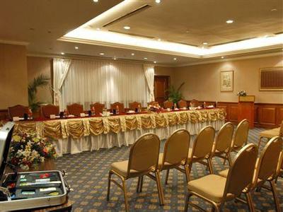 Отель Riverside Majestic (ex.Crone Plaza Riverside) в о. Борнео - Малайзия