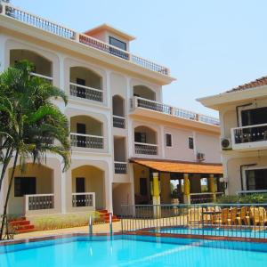 отель Riverside Regency Resort