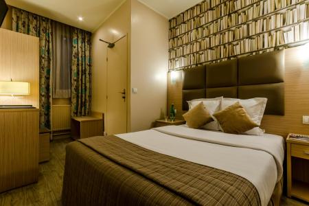 Отель Riviera в Париж - Франция